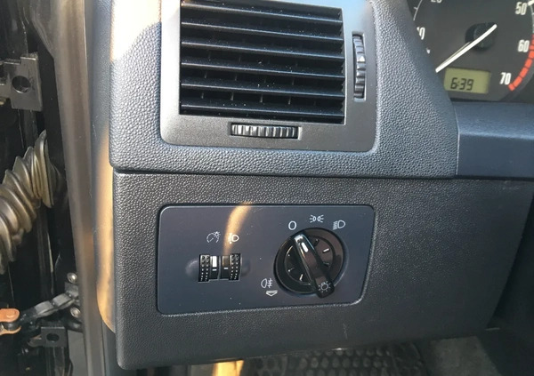 Skoda Fabia cena 7500 przebieg: 226000, rok produkcji 2004 z Sośnicowice małe 781